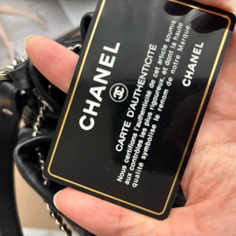 ::CHANEL:: 限量款 Limited Edition Drawstring 黑色抽繩水桶包斜背包-20