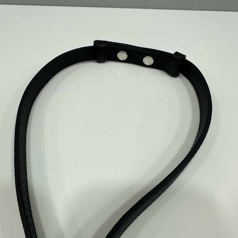 LV M20998 黑色水波紋EPI銀鏈 三合一 腋下包-35