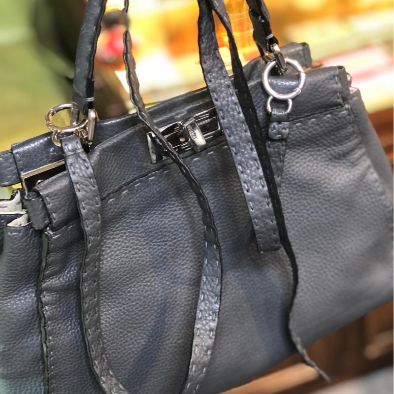 Fendi peekaboo 荔枝皮-0