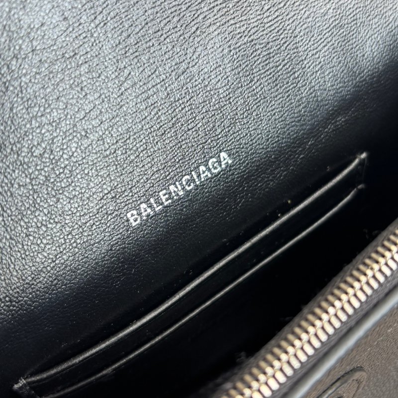 ::BALENCIAGA:: 巴黎世家 736471 DOWNTOWN 灰色防刮牛皮 男生款沙漏包-20