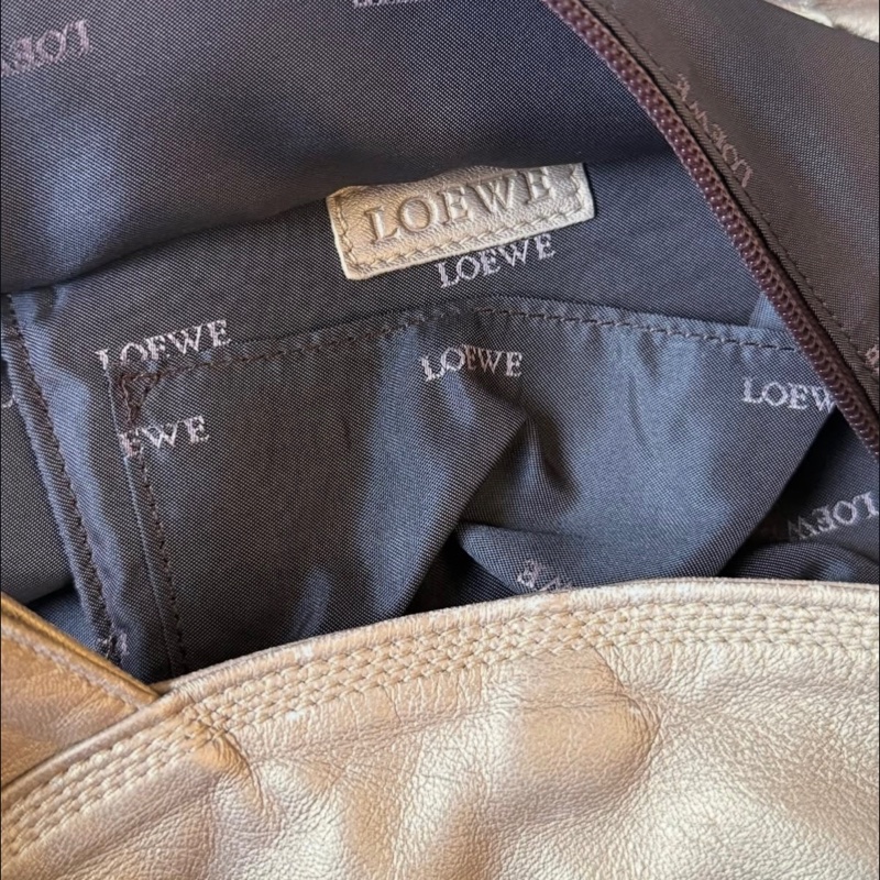 Loewe Napa Aire空氣包 限量絕版淡金-10