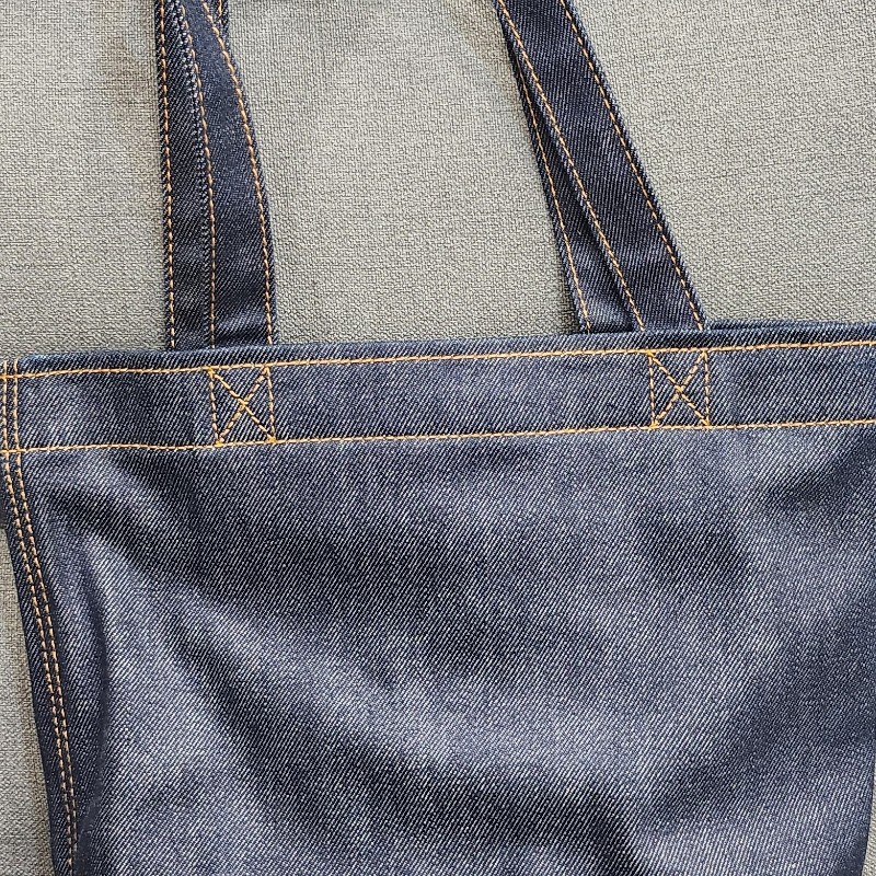 A.P.C small 拖特-8