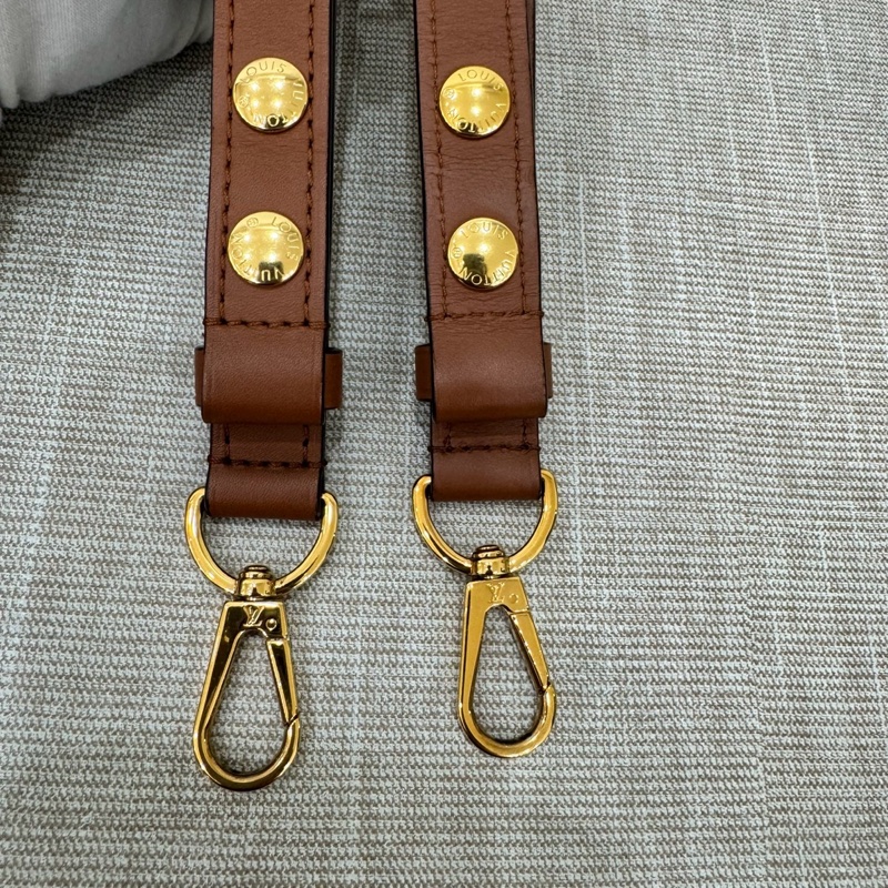 LV M44580 Dauphine達芙妮  Mini 小號  肩背包  斜背包-32