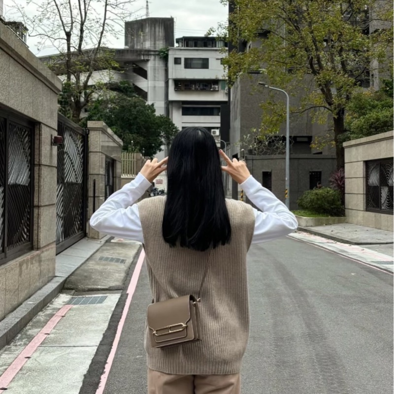 愛馬仕～Hermes roulis mini 19 豬鼻子 大象灰 銀扣 Y刻swift皮-3