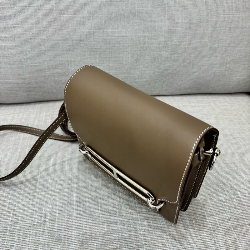 愛馬仕～Hermes roulis mini 19 豬鼻子 大象灰 銀扣 Y刻swift皮-19