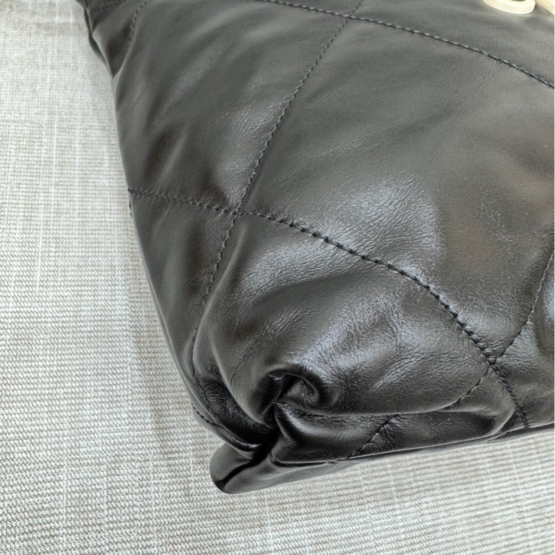 香奈兒 CHANEL 22bag 限量版黑金 白字-12