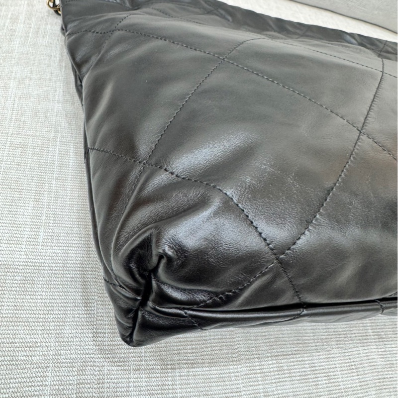 香奈兒 CHANEL 22bag 限量版黑金 白字-14