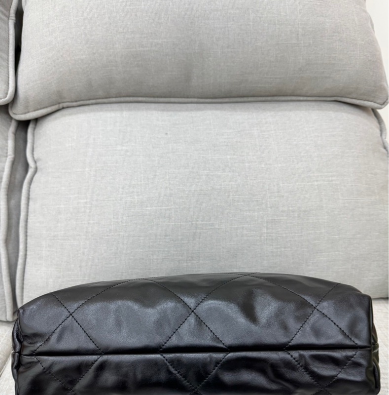 香奈兒 CHANEL 22bag 限量版黑金 白字-15