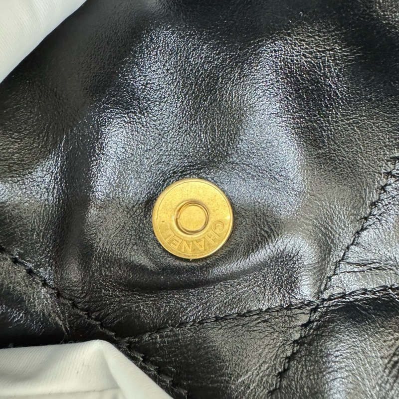 香奈兒 CHANEL 22bag 限量版黑金 白字-24