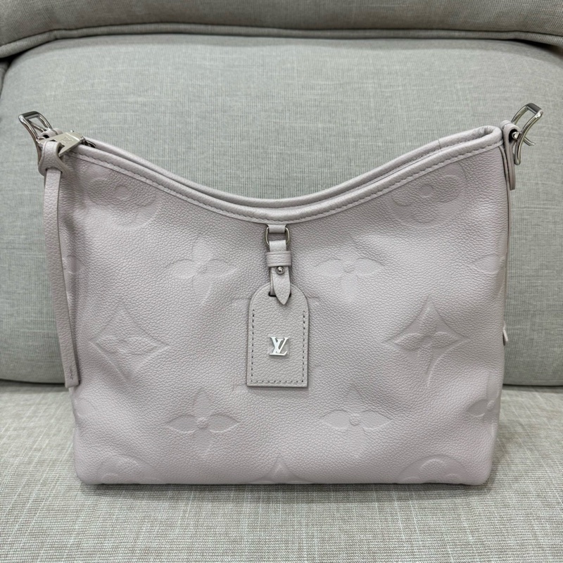 LV 經典CarryAll PM系列Monogram Empreinte皮革壓花肩背包 斜背包(灰色)-5