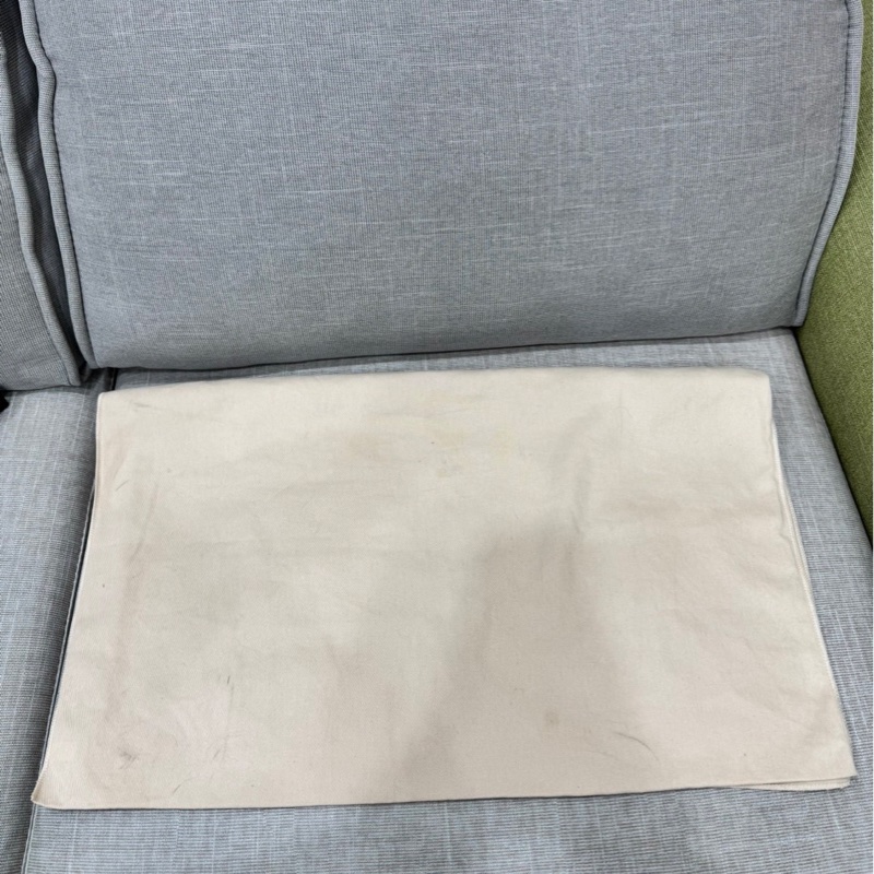LV 經典CarryAll PM系列Monogram Empreinte皮革壓花肩背包 斜背包(灰色)-40