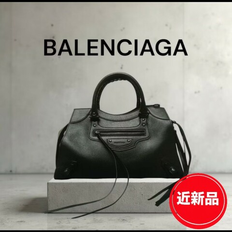 ✈️老闆出國不在‼️狂降甜價至4/5（原62800）【9成新】㊣✨BALENCIAGA✨巴黎世家 （附防塵袋/台灣購證）黑色 烤漆 機車包 手提包 肩背包 斜背包/二手包/二手精品/保證正品🌳二手樹屋🌳