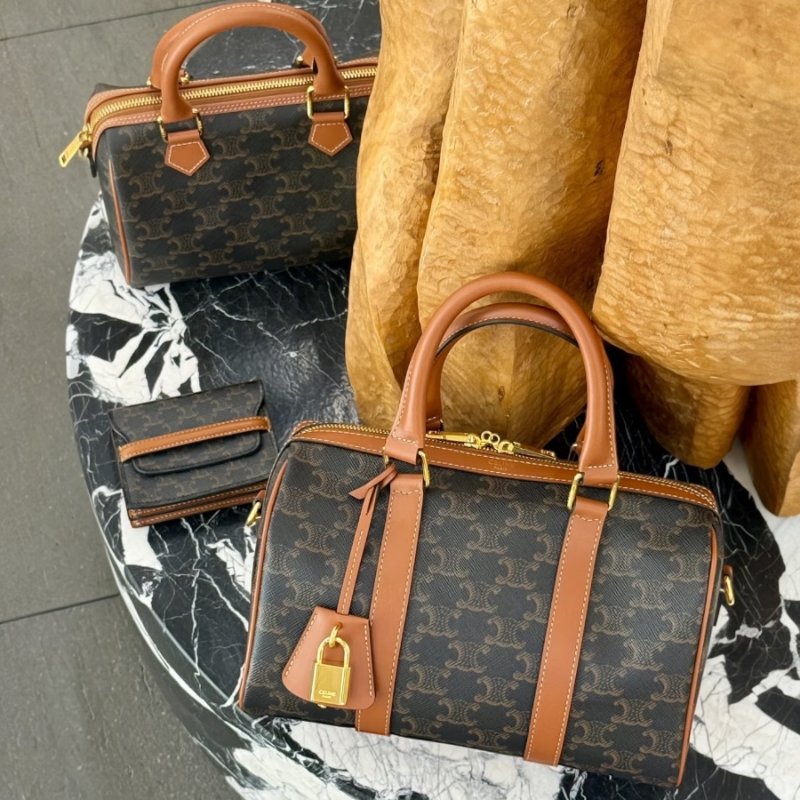 🛫早秋當季新品🛬Celine 121322 中款標誌印花波士頓包 黃褐色-5