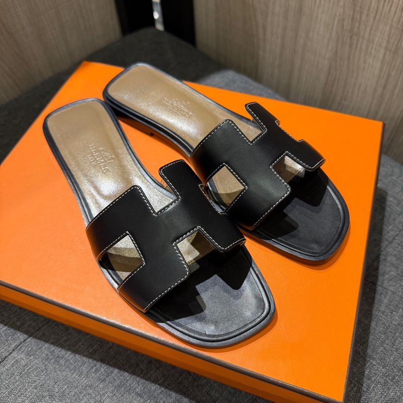 （未使用）HERMES Oran 愛馬仕黑色全皮H Logo平底涼拖鞋 36.5號-0