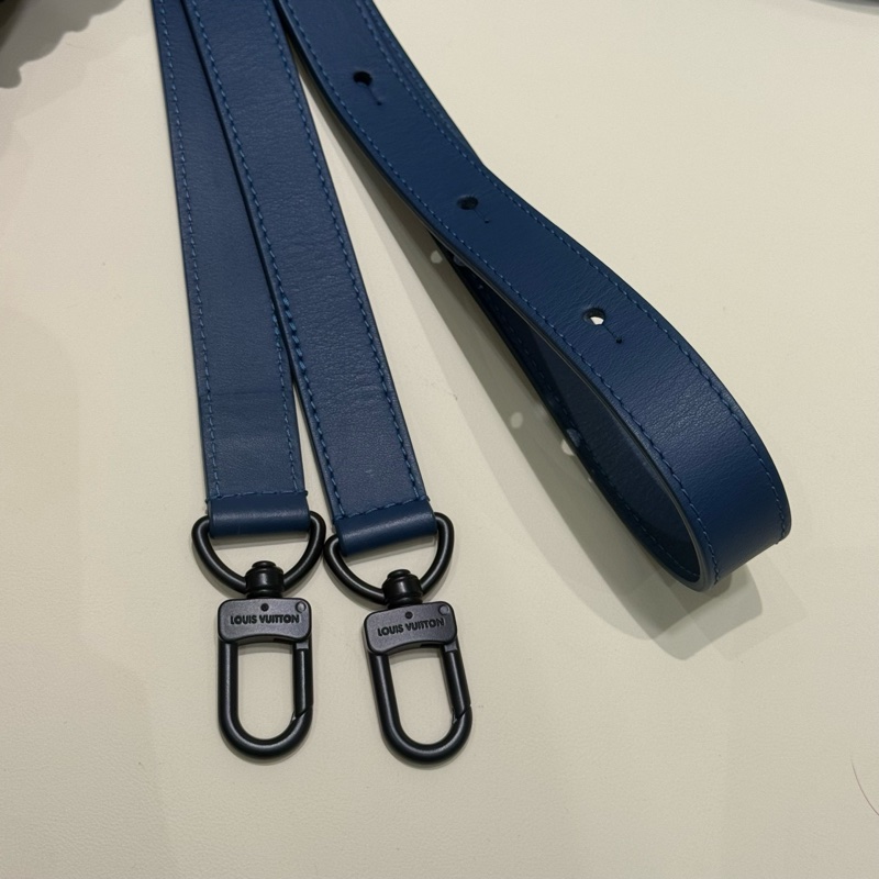 LV Alpha Nano可拆卸可調節肩帶 Monogram 帆布 帆布包單肩斜挎包 大西洋藍-22