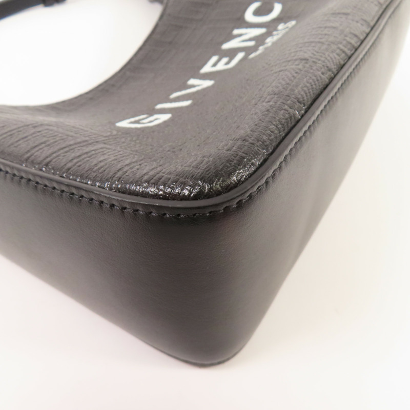 GIVENCHY 牛皮皮革Small Moon Cut Out Bag金扣肩背袋-10