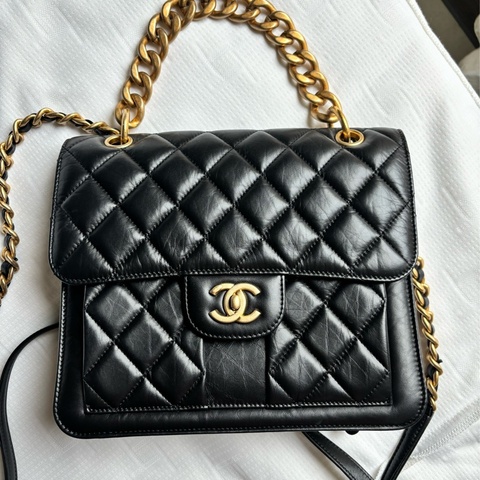 Chanel 黑金x牛皮 後背包/小書包 比Duma更實用