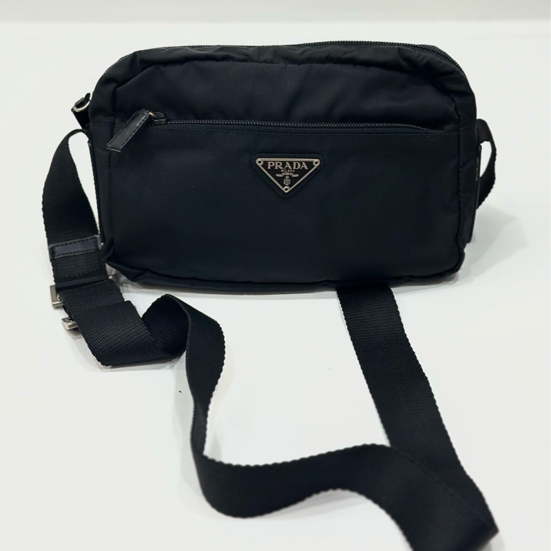PRADA 黑色 尼龍 降落傘 三角牌 郵差包 斜背包 肩背包 手提包 側背包-0