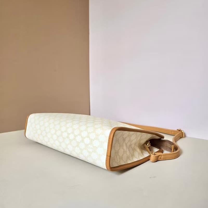 【LA LUNE】絕版中古包 Celine白色老花皮革側背包 斜孭包 單肩包 小包 古董-5