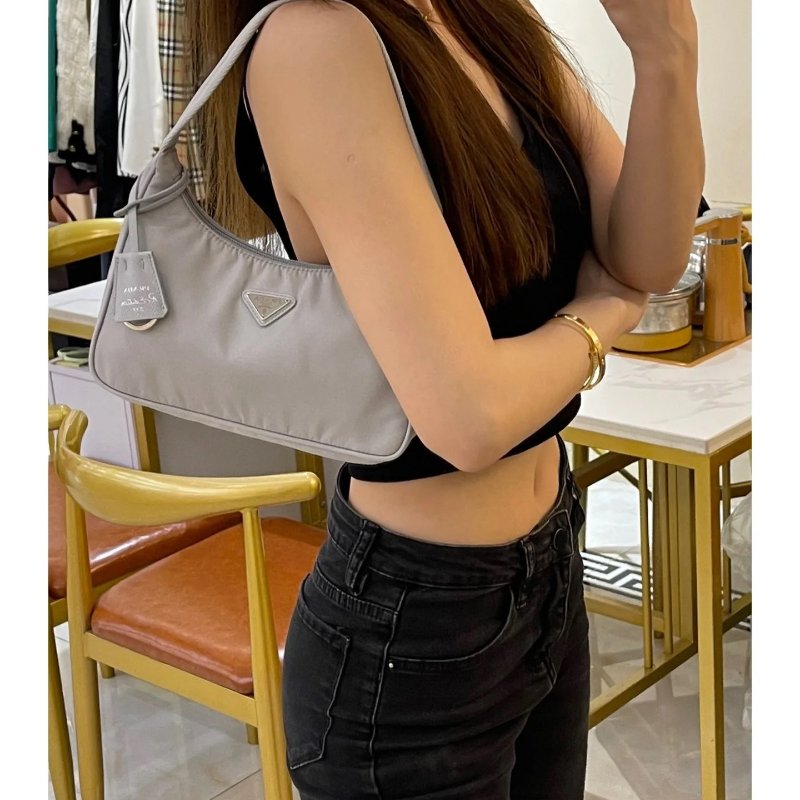 PRADA Hobo 腋下包灰藍色 22 x 6 x 17 99新 配件塵袋-0