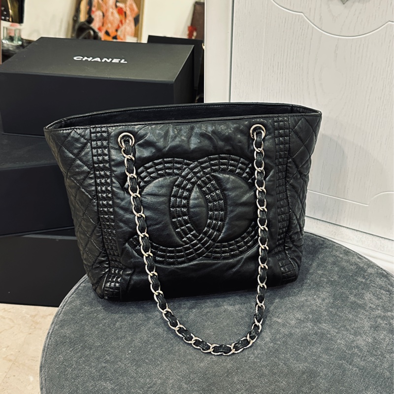 Chanel黑銀全牛皮大logo肩背托特包 98新閒置✨耐用耐看收藏品🔥-0