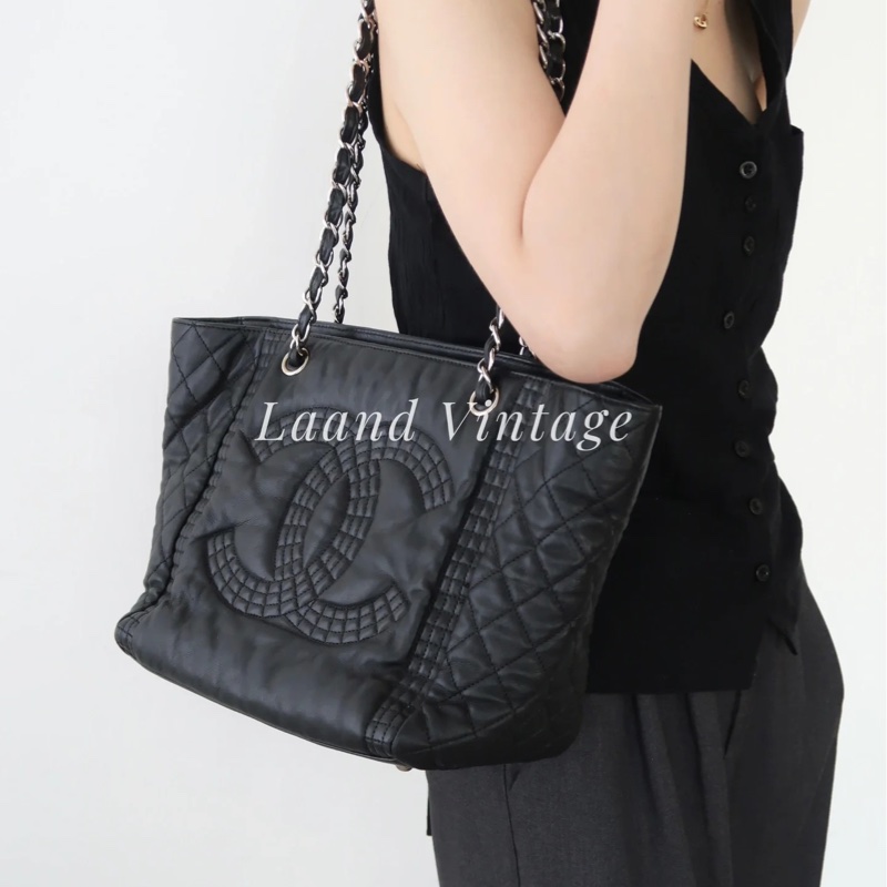 Chanel黑銀全牛皮大logo肩背托特包 98新閒置✨耐用耐看收藏品🔥-11