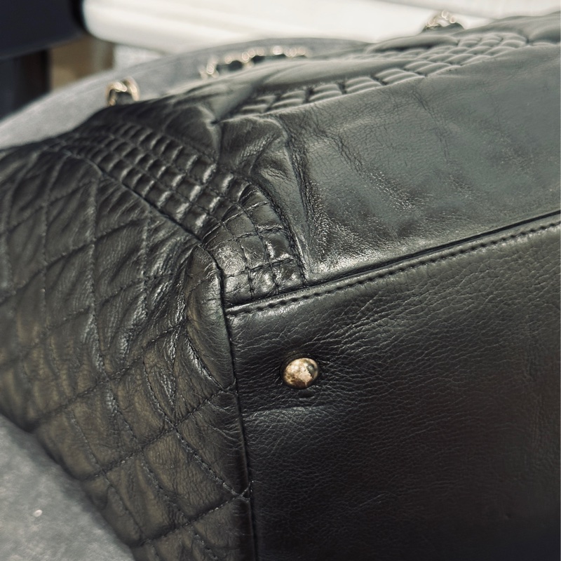 Chanel黑銀全牛皮大logo肩背托特包 98新閒置✨耐用耐看收藏品🔥-16