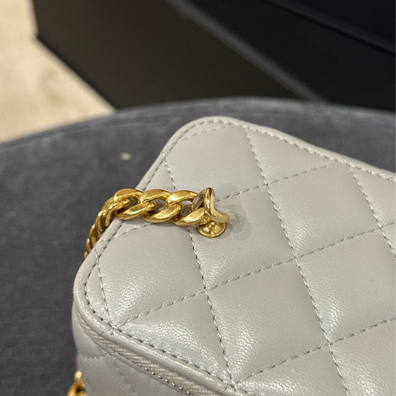 #vic限定25w入手 #全配閒置帶膜 香奈兒寶石鏈灰金盒子斜挎包 已絕版買不到🔥-12