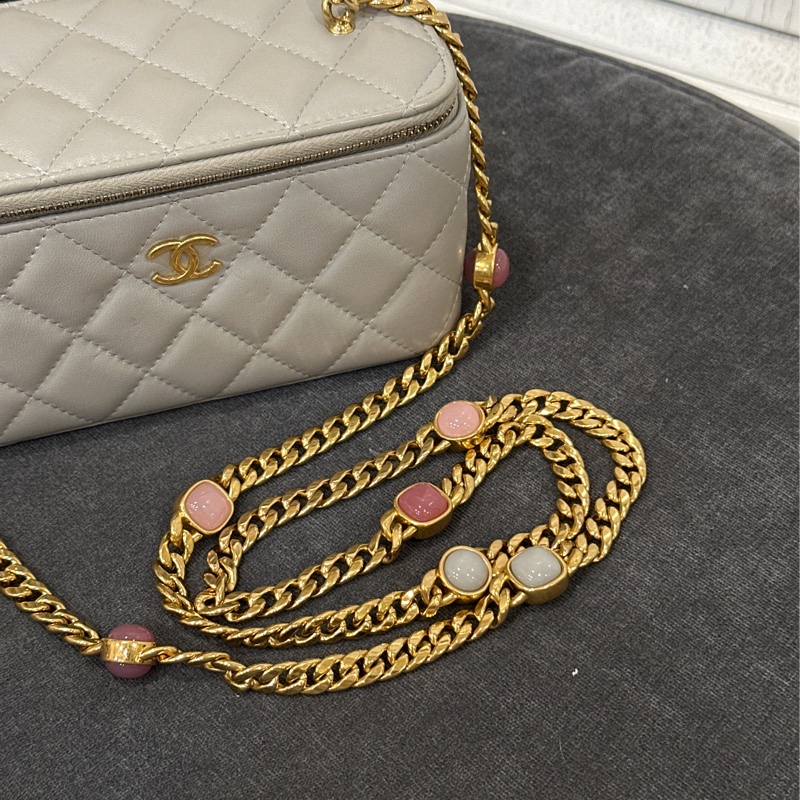 #vic限定25w入手 #全配閒置帶膜 香奈兒寶石鏈灰金盒子斜挎包 已絕版買不到🔥-13