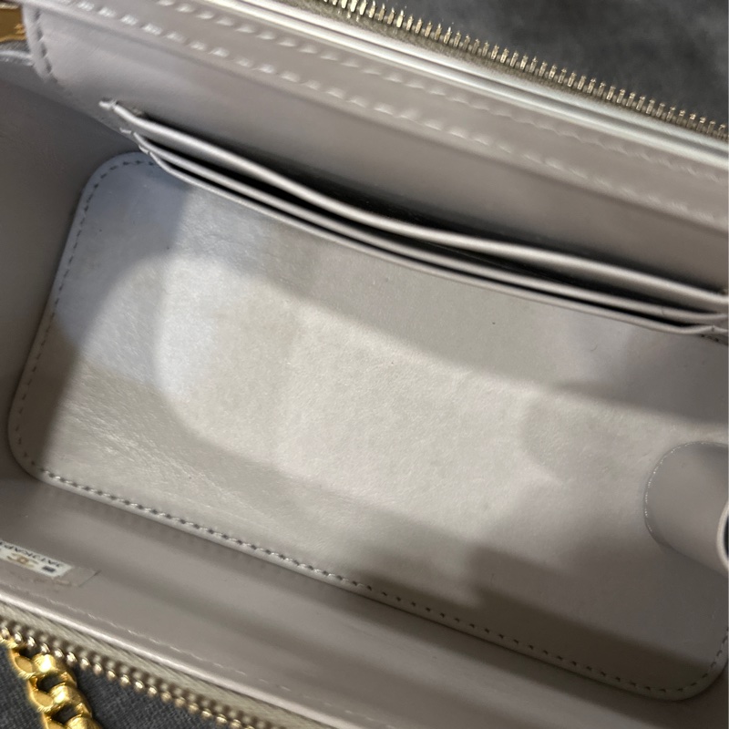 #vic限定25w入手 #全配閒置帶膜 香奈兒寶石鏈灰金盒子斜挎包 已絕版買不到🔥-21