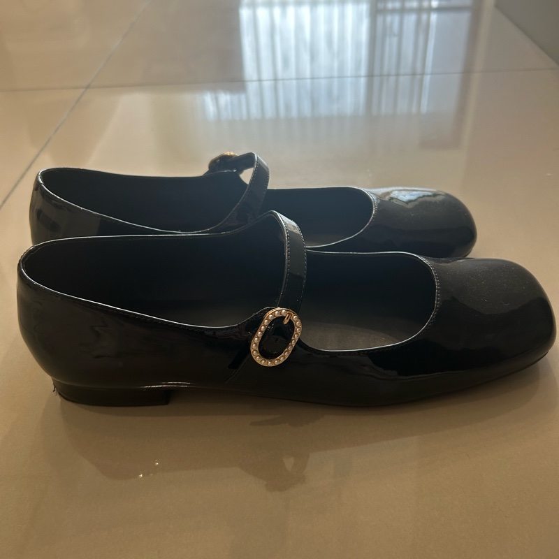 CHARLES & KEITH瑪莉珍鞋-5