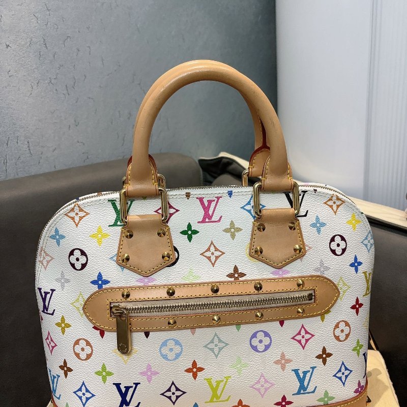 LV🤍村上隆alma白三彩絕版鉚釘貝殼包 尺寸30×23×16(其他尺寸款式私訊喔)-0