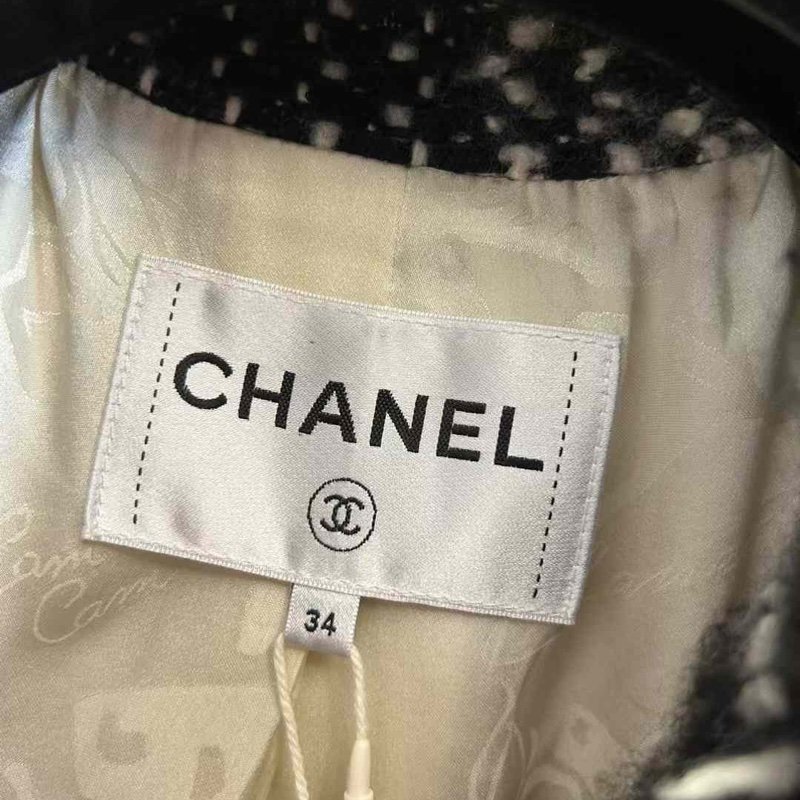 Chanel💗秀款大衣 34號 胸圍約92 非常新 高級手工坊Roma 羅馬系列頂級山羊絨 黑白格經典永不過時款-3