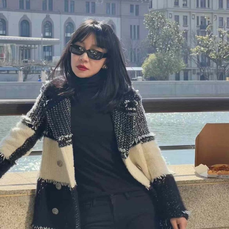 Chanel💗秀款大衣 34號 胸圍約92 非常新 高級手工坊Roma 羅馬系列頂級山羊絨 黑白格經典永不過時款-6