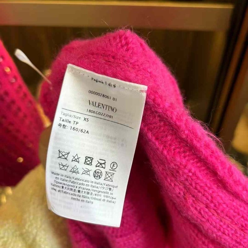 Valentino♥️套裝 xs偏大 非常寬鬆 秀款很重工 羊毛面料 幾乎全新 原價一套40萬左右-8