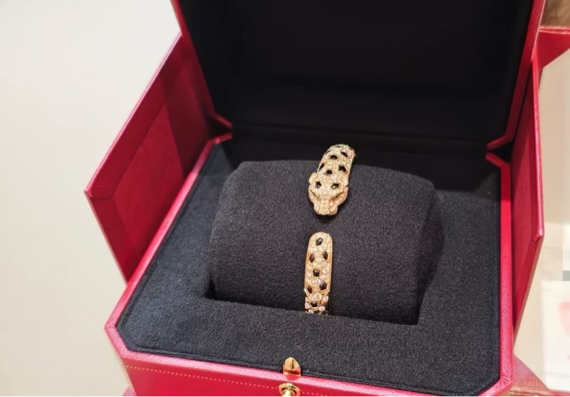 Cartier 卡地亞 金 豹子半鑽手鐲15號， 2023購入-0