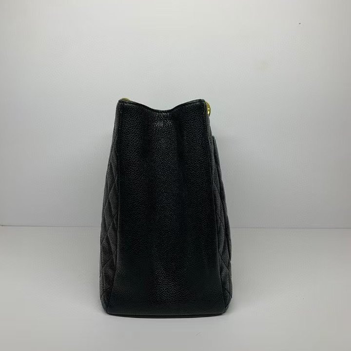 Chanel💗肩背包 無卡 成色很新-3