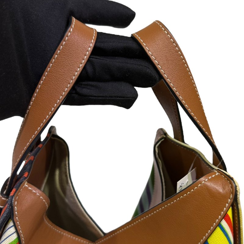 【美收精品】 LOEWE 彩色帆布肩背包 2-765-12
