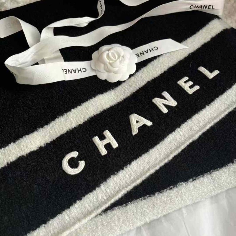 Chanel💗24n 黑白圍巾-3