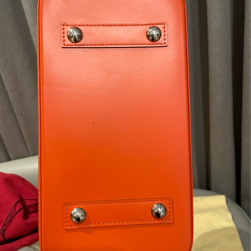 LV Alma PM 29貝殼包-4