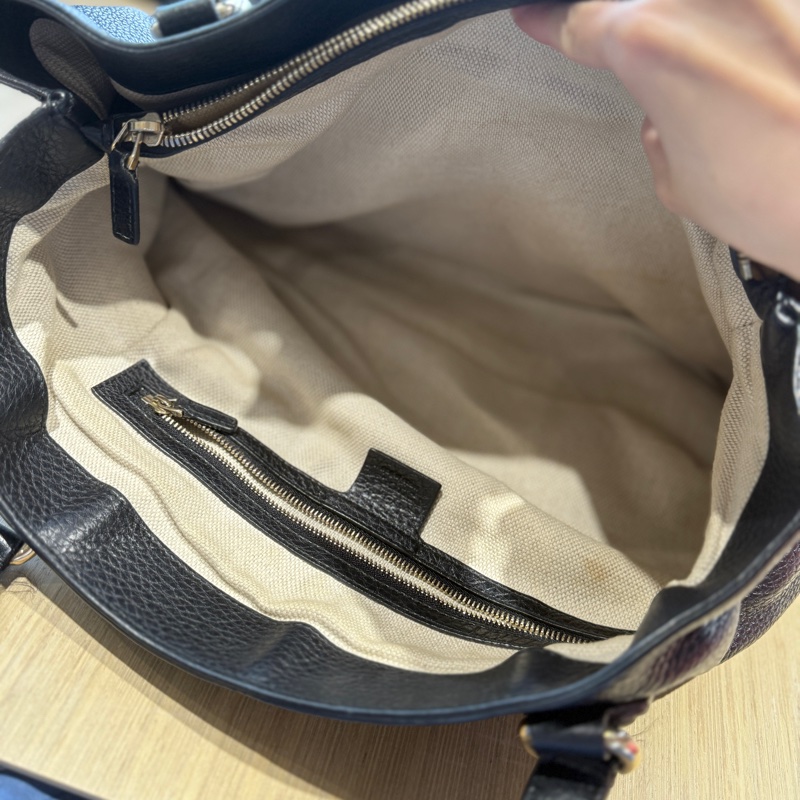 Gucci 荔枝牛皮 流蘇Soho包-8