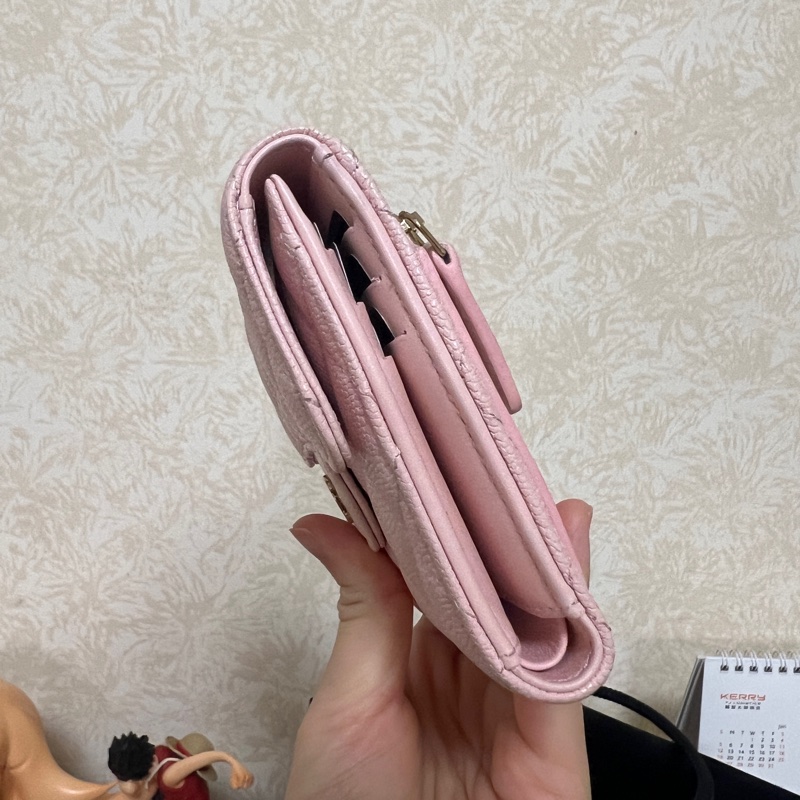 Chanel 粉色荔枝皮銀釦三折短夾AP0231-2