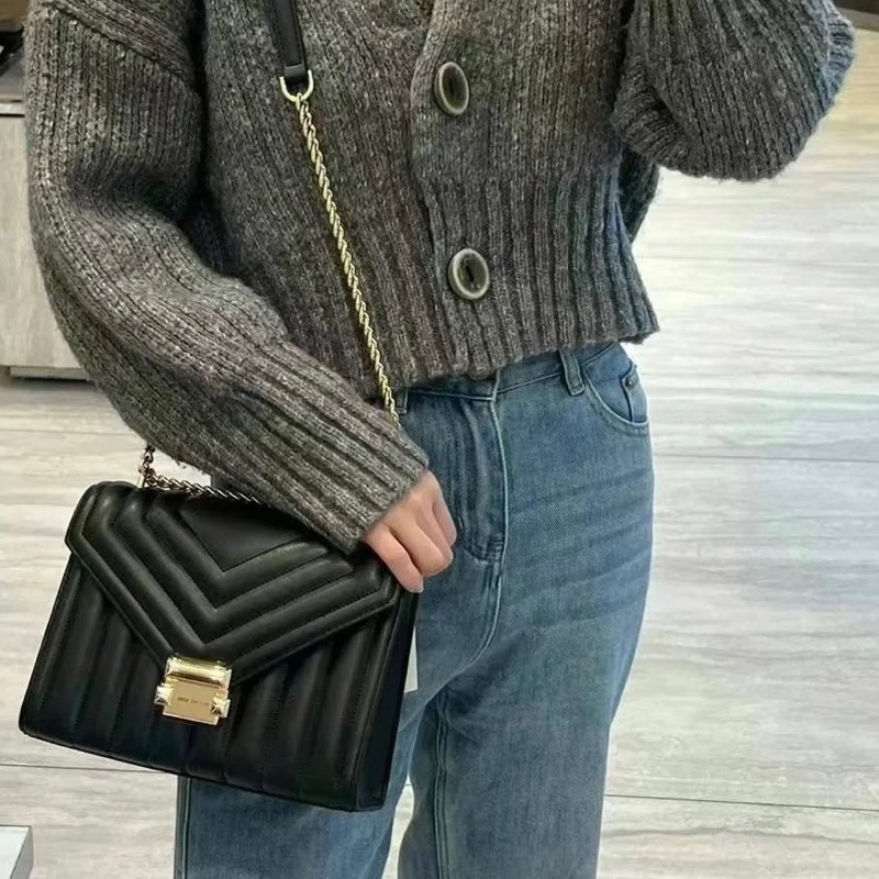 莉亞精品♡MK 黑金斜背包 全新閒置品-1