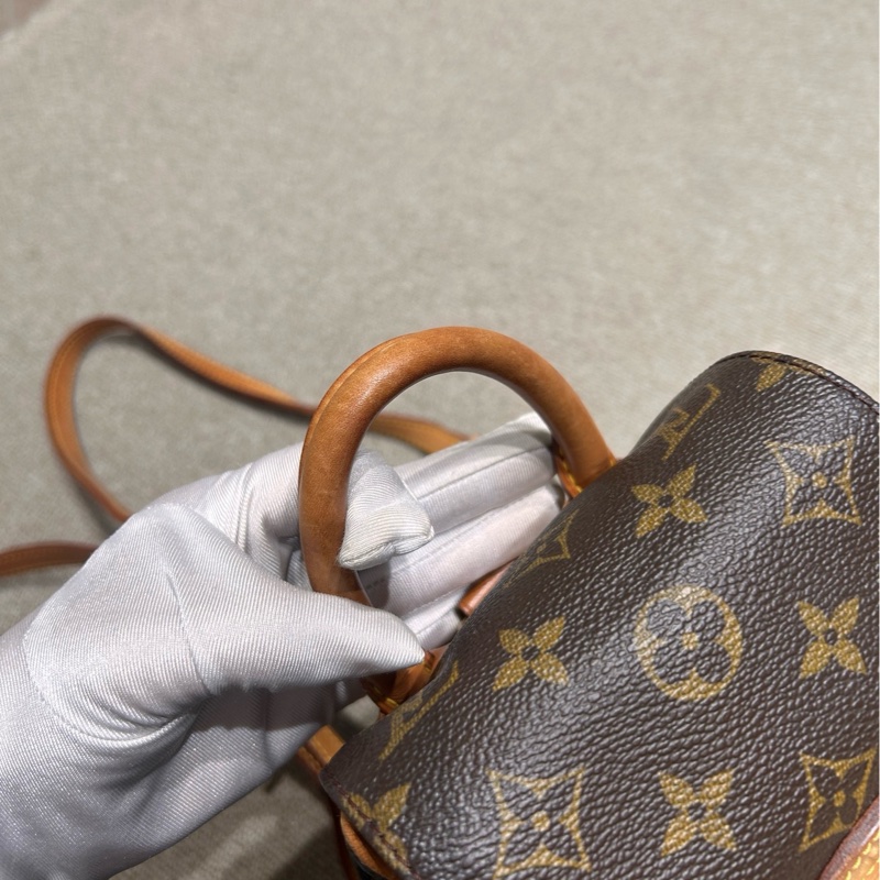 LV 雙肩包小號-3