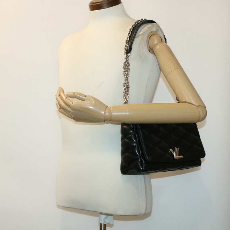 【日本直送】路易威登 (LOUIS VUITTON) 菱格紋 Martage 單肩包 小牛皮 黑色 M50216 LV Auth 41876V-26