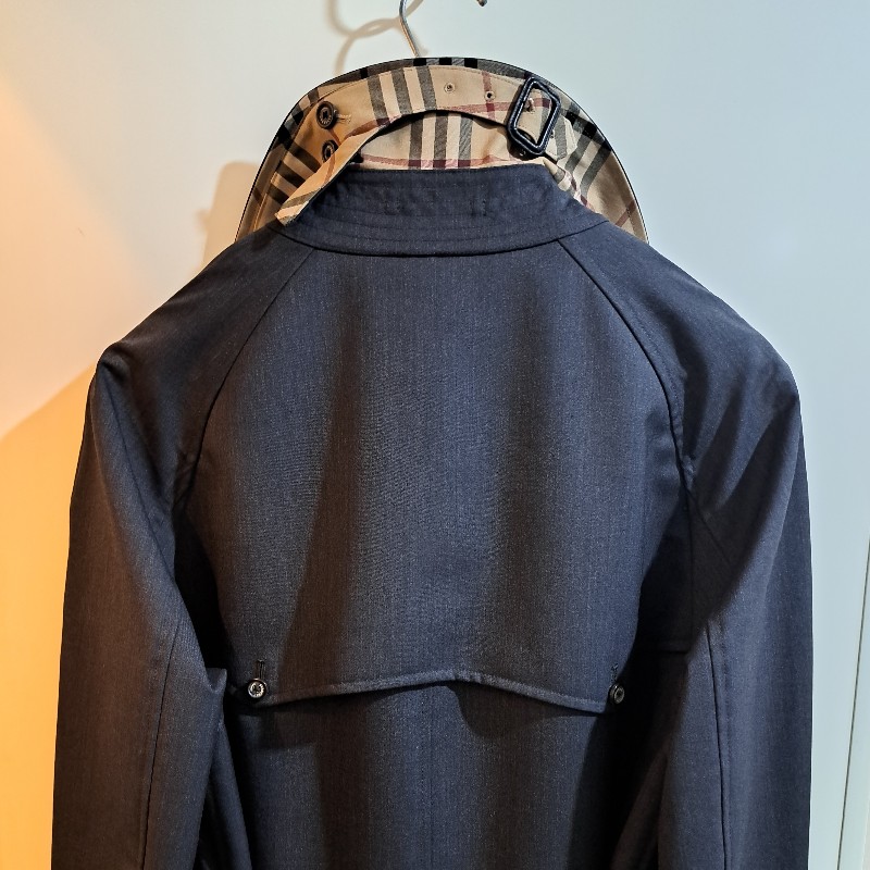 XL/全新未使用/Burberry London /頂級款/男神長版風衣-3