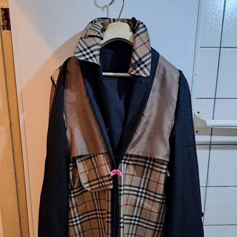 XL/全新未使用/Burberry London /頂級款/男神長版風衣-14