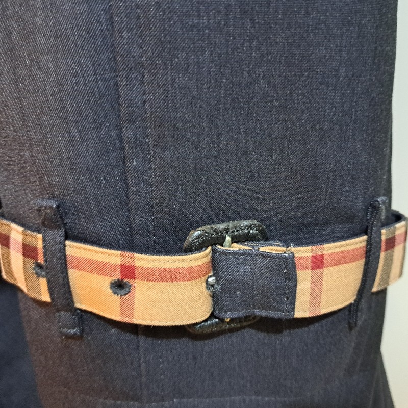 XL/全新未使用/Burberry London /頂級款/男神長版風衣-36