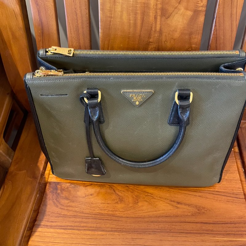 Prada Galleria皮革手袋-5