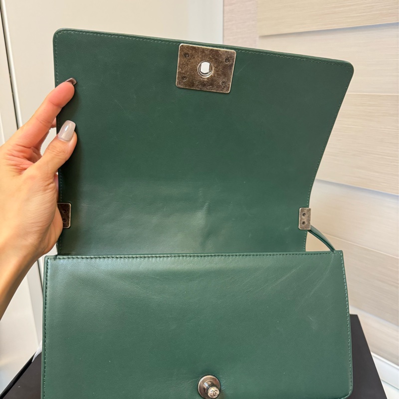 Chanel boy 25 墨綠-5